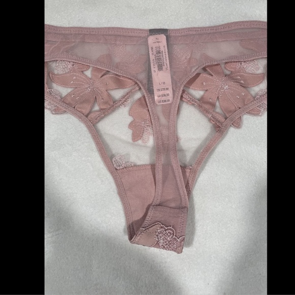 NWT $39 Victoria Secrets Lux Embroidered Thong Panty‎ Demure Pink [ Large ] - Picture 11 of 12